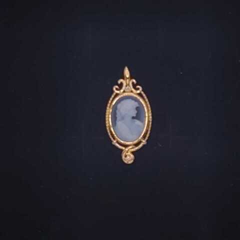 18KYG Blue Cameo Diamond Pendant D14mm (On Hand)